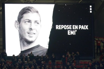 El jugador argentino Emiliano Sala falleció en un accidente aéreo en el año 2019