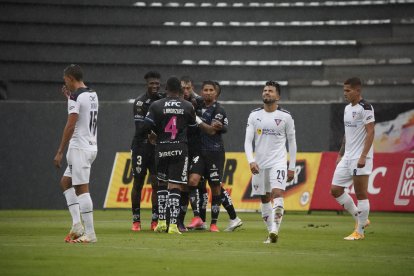 En la primera fase de la LigaPro, los rayados se impusieron en Sangolquí, por 3-1 a los albos.