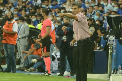 Fabián Bustos, DT de Barcelona, mencionó que su objetivo será clasificar a la Libertadores 2022.