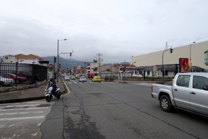 Cuenca se desayunó un mini paro de buses.