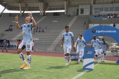 El Guayaquil City recibió la buena noticia de que podrá contar con sus hinchas para el duelo ante el Bombillo.
