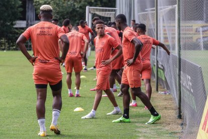 Barcelona jugará ante 9 de Octubre con la presencia de su hinchada.