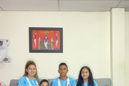 Los Luna... Gisel, D´Alessandro, Danny y Dania.