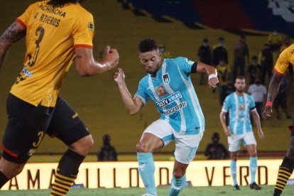 Barcelona y 9 de Octubre juegan por la fecha 12 de LigaPro en el estadio Banco Pichincha.