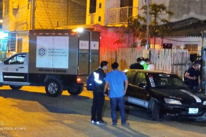 El atacante sorprendió a José Castro cuando puso un pie en la sala de su casa