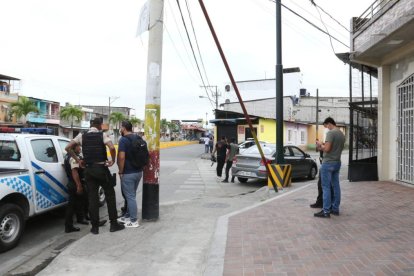 Dos hombres fueron atacados a bala en el Guasmo central, al sur de Guayaquil, durante el último día del feriado.