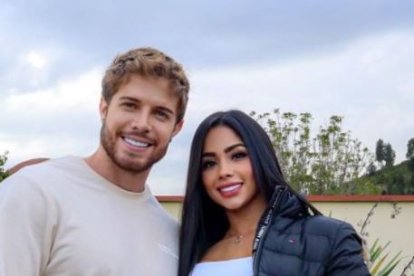 La pareja confirmó el noviazgo a inicios del año. Ambos viven en Colombia.