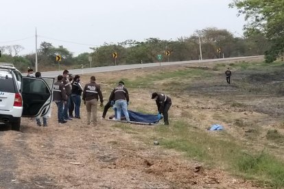 Hombre baleado en la vía Durán-Yaguachi.