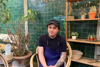 Álvaro Clavijo es el chef de uno de los mejores restaurantes de Colombia y América Latina, El Chato, del que ha llevado este fin de semana un pedacito a París, la ciudad que lo preparó como cocinero y en la que presume del poderío gastronómico de su país.
