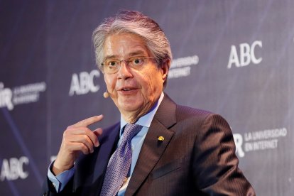 Según la Comisión de la Asamblea, el presidente habría incumplido con la ley por haber tenido empresas en paraísos fiscales.