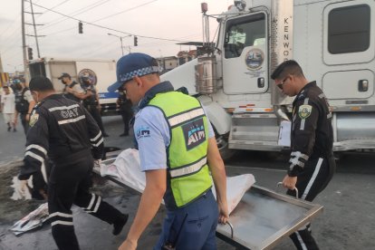 El sitio del percance vial permaneció congestionado por alrededor de una hora.
