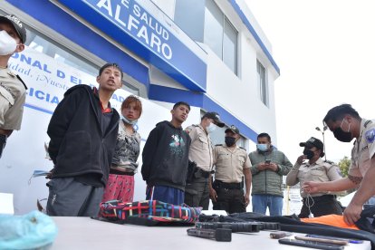 Los tres detenidos pertenecerían a una banda delictiva conformada por miembros de la misma familia.