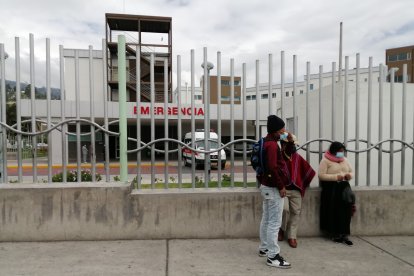 El niño fue trasladado hasta el hospital Docente de Ambato y luego a Quito.