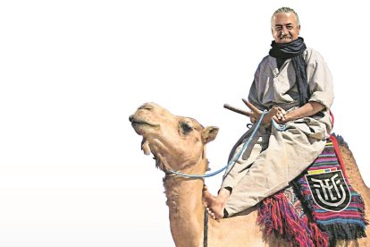 El estratega Gustavo Alfaro ya prueba en qué camello irá a Catar.