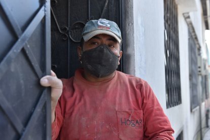 Édison Manosalvas habla sobre la inseguridad de la zona.