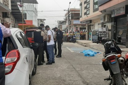 Wladimir Eduardo Miguez Palacios, de 30 años, quedó tendido sin vida en la calle.