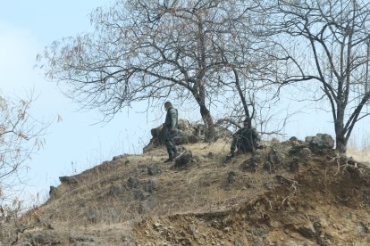 Tras lo ocurrido, militares vigilaban la cárcel regional de Guayaquil desde un cerro. En ese lugar está alias Fito.