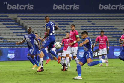 Emelec e Independiente del Valle igualaron sin goles en la fecha 14 de la primera etapa de la LigaPro.