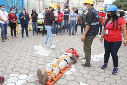 50 instituciones públicas y privadas participaron la mañana de este 19 de noviembre en la segunda edición del simulacro de terremoto en la ciudad ferroviaria.