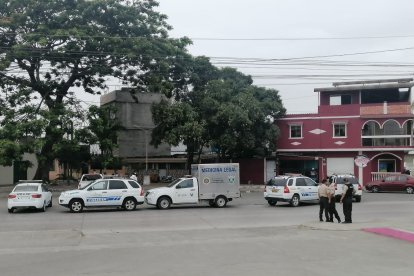 En el centro, a menos de cien metros del municipio local, fue hallado el cráneo. Lo demás en la Primavera 2, en el sector 2B.