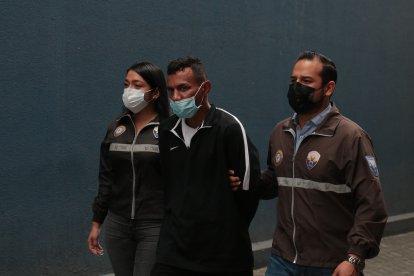 El sospechoso fue llevado a la Unidad Judicial del cuartel Modelo.