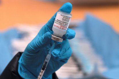 El organismo advierte que, mientras continúe la desigualdad en las vacunas el virus tendrá oportunidades para extenderse.