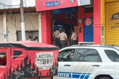 Gendarmes fueron hasta el local para las respectivas investigaciones.