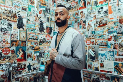 Eladio Carrión cuenta con más de 760 millones de vistas en su canal de YouTube.