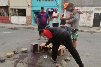 En este lugar, de la cooperativa Centinela del Guasmo, fue asesinado un hombre.