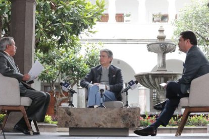 l mandatario fue entrevistado este 8 de diciembre por los periodistas Miguel Rivadeneira y Milton Pérez.