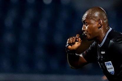 Imagen de archivo del árbitro Augusto Aragón.