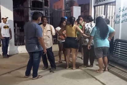 Familiares trataron de reanimar a Fernanda, pero ya fue tarde.