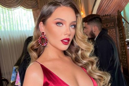 Oana Chelaru participante del reality Por amor o por dinero