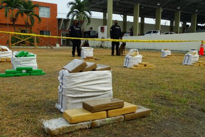 La droga estaba almacenada en una vivienda, ubicada al norte de Guayaquil.