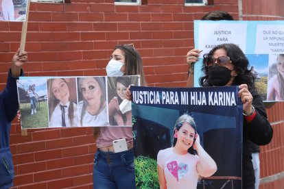 La madre de la víctima exige que los médicos que la trataron den su respuesta.