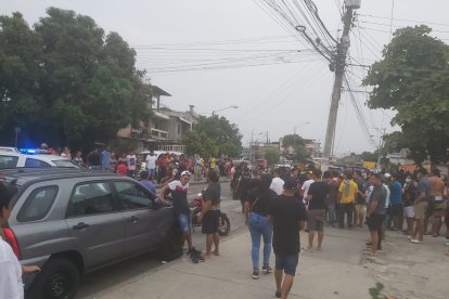 A quienes viven por el sector les tomó de sorpresa lo ocurrido y están alarmados.