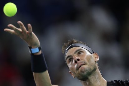 El tenista español Rafael Nadal durante un partido del torneo Mubadala que disputó recientemente en Abu Dabi.