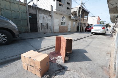 En esta esquina fue asesinada con tres tiros Carla Romero Cruz, de 18 años.