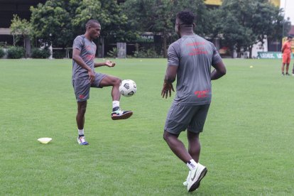 Cristian Penilla, quien ya tuvo un paso por el club amarillo, es uno de los refuerzos de Barcelona para la temporada 2022.