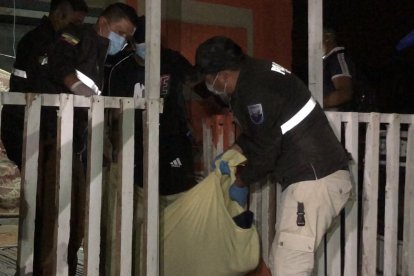 Ana Martillo Mota, de 41 años, estaba en la casa de su hija mayor cuando fue asesinada.