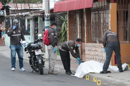 El hecho violento se registró en la calle 46, entre Oriente y callejón Parra, en el suburbio.