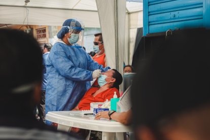 Los casos de covid-19 van en aumento en la urbe porteña.