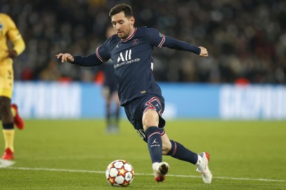 La noticia del contagio del astro argentino se conoció en el nuevo año 2022.