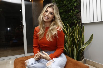 A Lunna le gustan los tatuajes y    fue la primera que se los hizo en la familia.