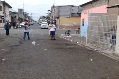 Además en otros sectores de Guayas fueron asesinadas otras cuatro personas. En Durán también hubo otra víctima mortal.