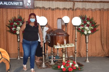 Ayer se realizó el sepelio de María, en el cantón Buena Fe.