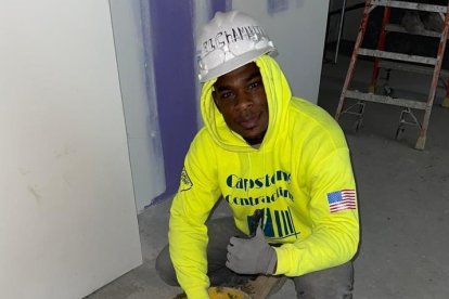 Koob Hurtado ha realizado distintos trabajos en el sector de la construcción, en Estados Unidos.