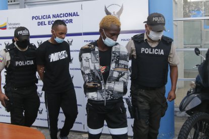 Los sujetos tienen antecedentes penales por robo, según la Policía.