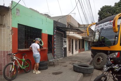 El crimen ocurrió en una barbería del sur porteño. Mientras que en el norte acribillaron a un hombre con libertad condicional.