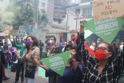 Por su parte, las menores de edad y mujeres con discapacidad no tendrán este plazo.